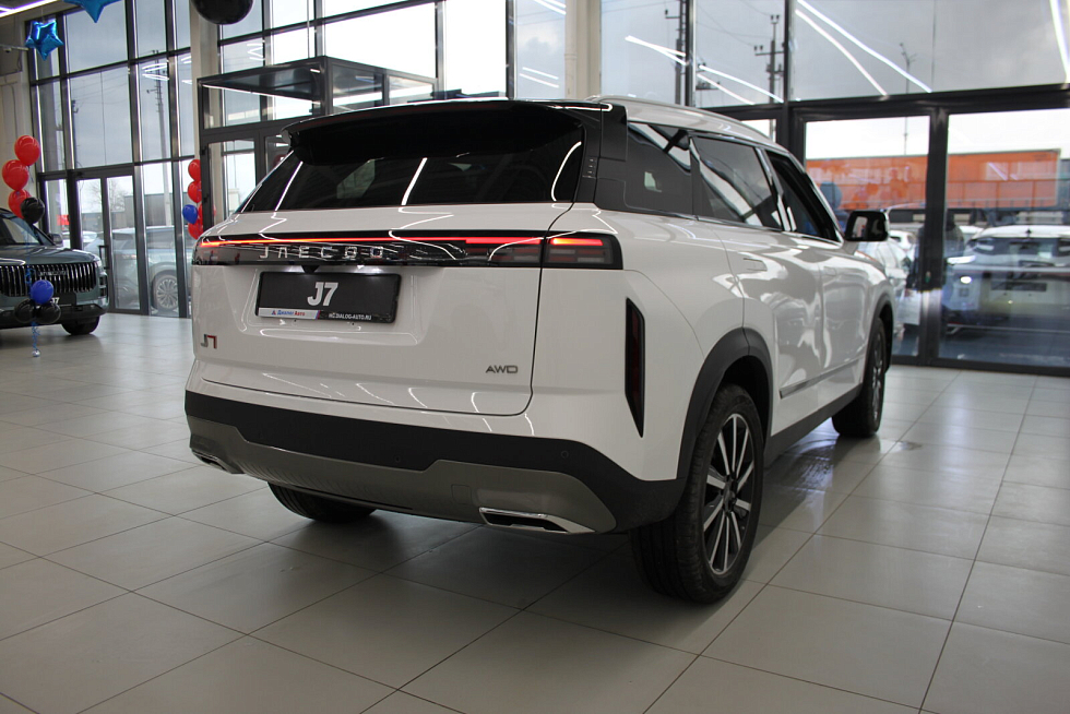 Jaecoo J7 Комфорт, серебряный