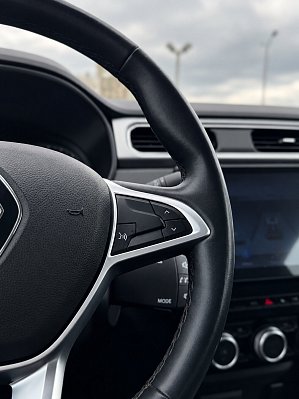 Renault Arkana Style, 2021 года, пробег 115400 км
