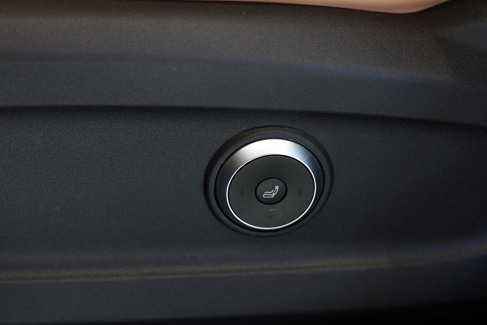 Jaecoo J8 Престиж +, серый