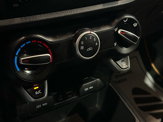 Kia Rio Comfort, 2017 года, пробег 173000 км