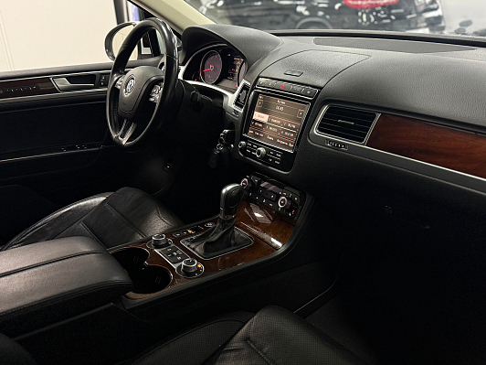 Volkswagen Touareg Business, 2015 года, пробег 151500 км