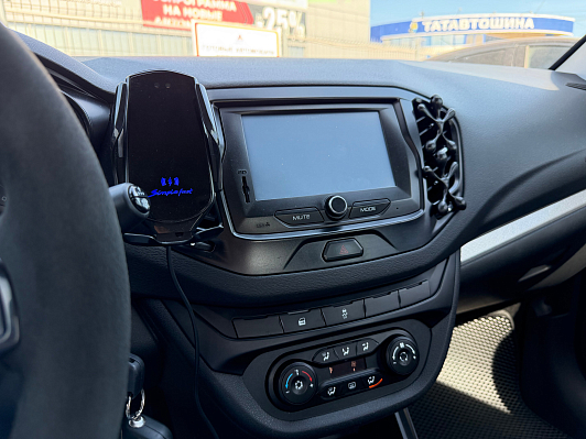 Lada (ВАЗ) Vesta Comfort Winter EnjoY Pro, 2017 года, пробег 172666 км