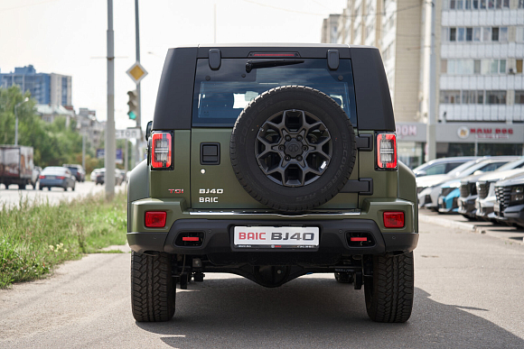 BAIC BJ40 Flagship, зеленый