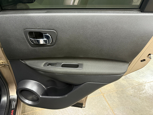 Nissan Qashqai SE, 2013 года, пробег 108767 км