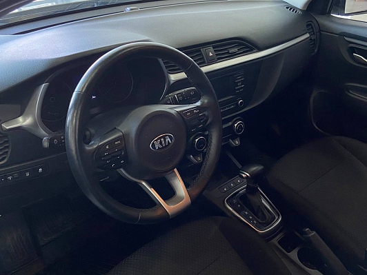 Kia Rio Luxe, 2021 года, пробег 99383 км