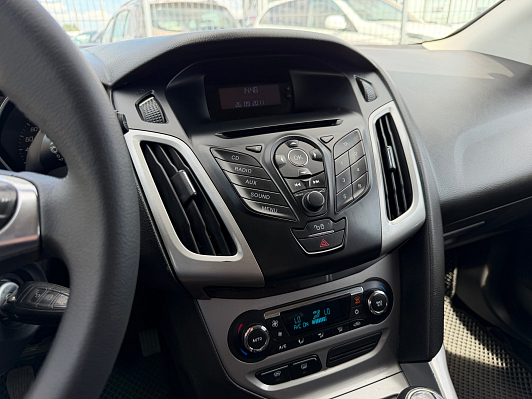 Ford Focus SYNC Edition, 2011 года, пробег 175545 км