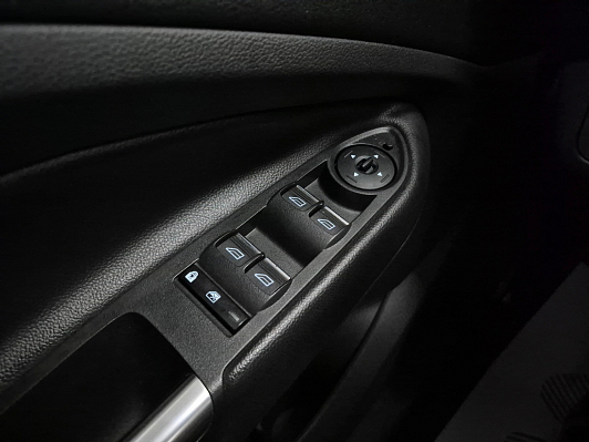 Ford Kuga Titanium, 2016 года, пробег 72500 км
