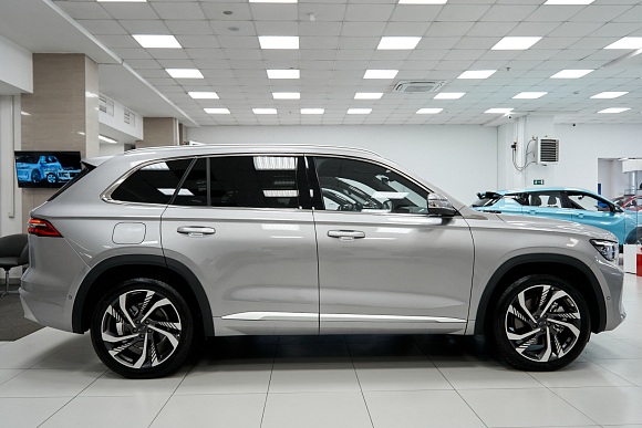 Geely Monjaro Exclusive, серый