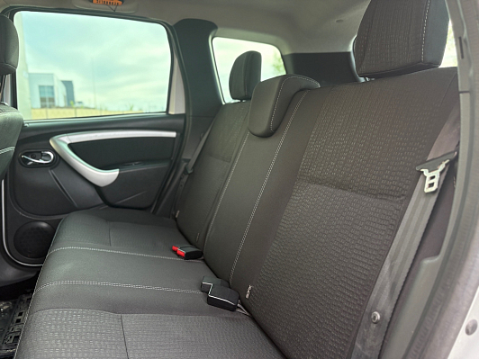 Nissan Terrano, 2015 года, пробег 107407 км