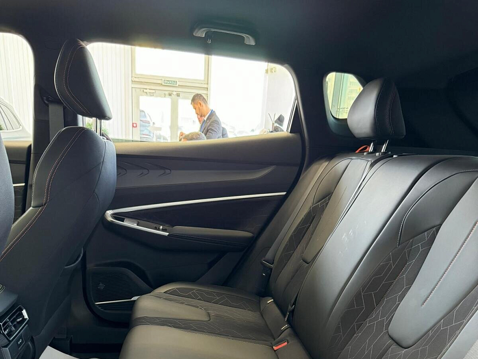 Geely Cityray Comfort, белый