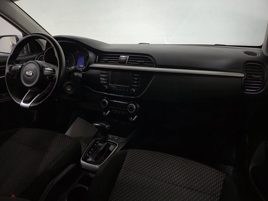 Kia Rio Luxe RED Line, 2017 года, пробег 143070 км