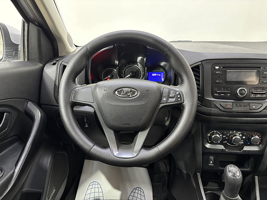 Lada (ВАЗ) XRAY Comfort, 2017 года, пробег 62907 км