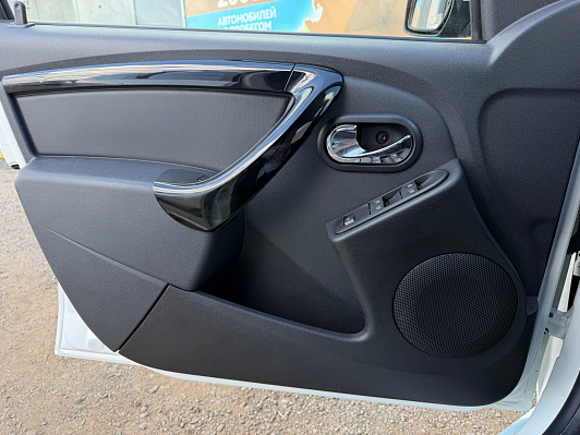 Lada (ВАЗ) Largus Luxe Light 7 мест Prestige, 2021 года, пробег 128300 км