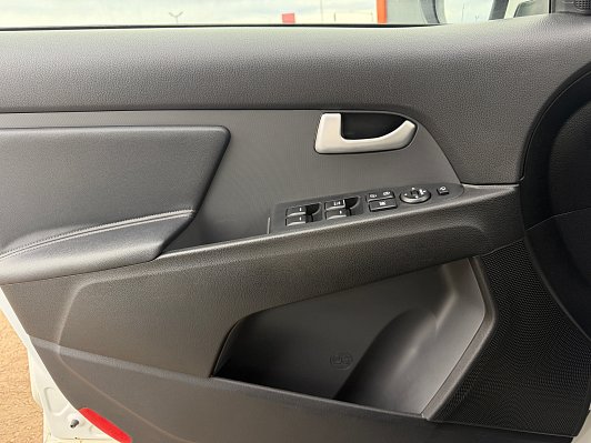 Kia Sportage Classic +обогрев, 2015 года, пробег 165800 км