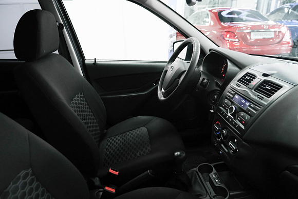 Lada (ВАЗ) Granta, 2019 года, пробег 66600 км