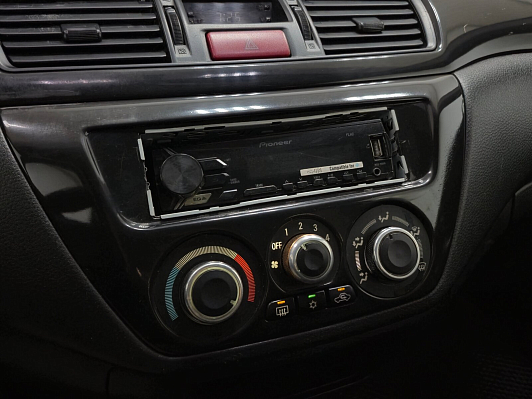 Mitsubishi Lancer, 2006 года, пробег 295055 км