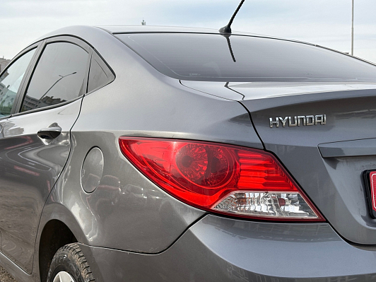 Hyundai Solaris, 2011 года, пробег 210804 км