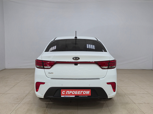 Kia Rio Prestige, 2018 года, пробег 123621 км