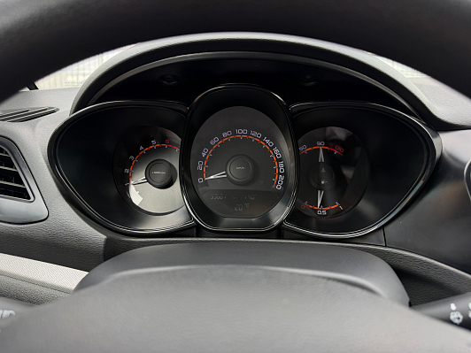 Lada (ВАЗ) Vesta Comfort Multimedia, 2019 года, пробег 93600 км