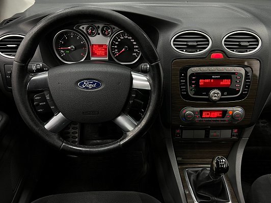 Ford Focus Ghia, 2008 года, пробег 210000 км