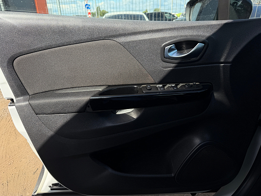 Renault Kaptur Drive, 2021 года, пробег 79357 км
