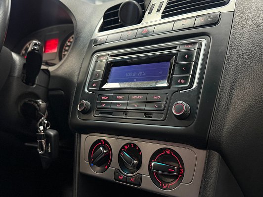 Volkswagen Polo Sochi Edition, 2013 года, пробег 195317 км
