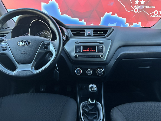 Kia Rio Comfort Аудио, 2017 года, пробег 135000 км