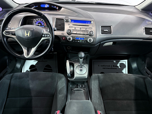 Honda Civic, 2010 года, пробег 217000 км