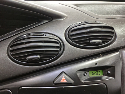 Ford Focus, 2004 года, пробег 288786 км