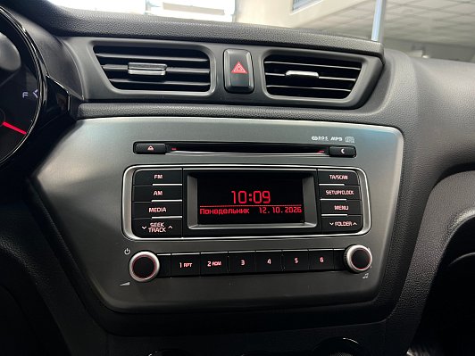 Kia Rio Comfort Аудио, 2017 года, пробег 122660 км