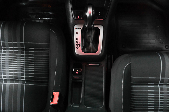 Volkswagen Tiguan CLUB, 2015 года, пробег 137000 км