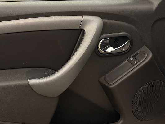 Renault Duster Access, 2019 года, пробег 68100 км