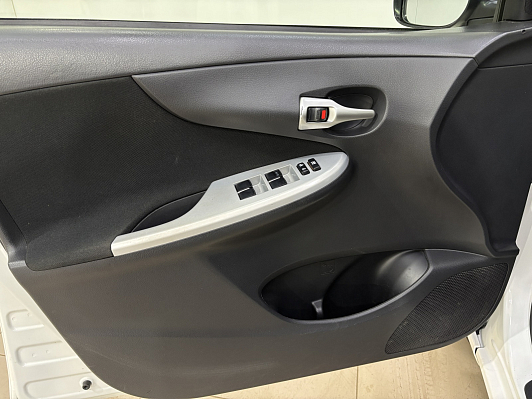 Toyota Corolla, 2011 года, пробег 158181 км