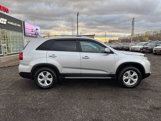 Kia Sorento Luxe, 2013 года, пробег 210300 км