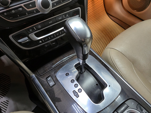 Renault Latitude Privilege, 2012 года, пробег 234550 км