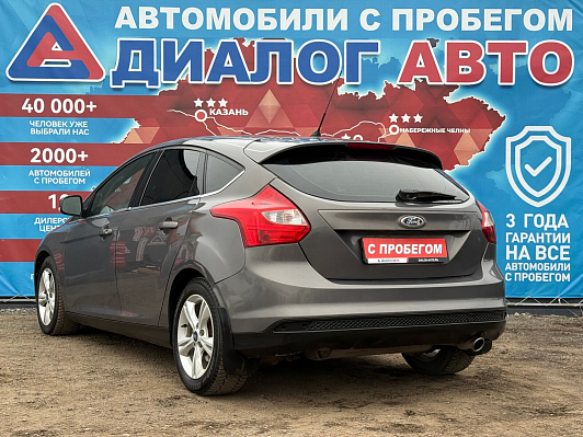 Ford Focus Titanium, 2012 года, пробег 286000 км