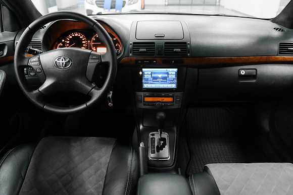 Toyota Avensis Сол, 2008 года, пробег 319800 км