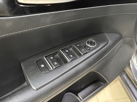 Kia Cerato Luxe, 2022 года, пробег 102000 км