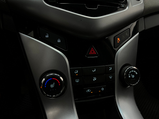 Chevrolet Cruze LS, 2012 года, пробег 216000 км