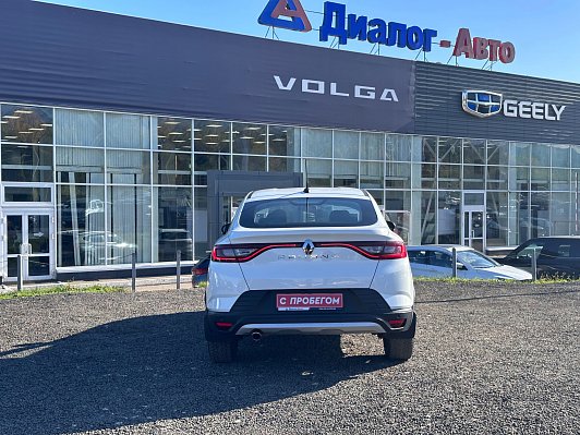 Renault Arkana Style, 2021 года, пробег 115400 км