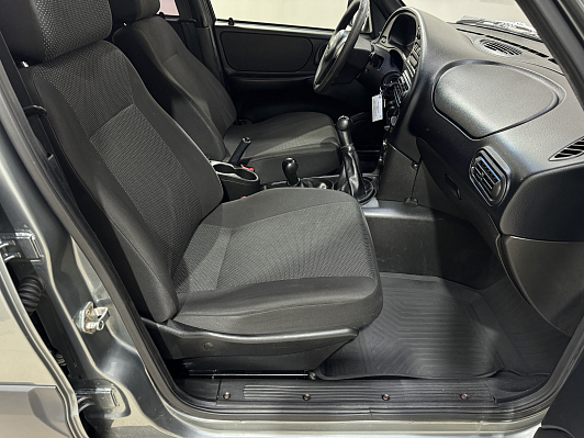 Chevrolet Niva GL, 2012 года, пробег 140200 км