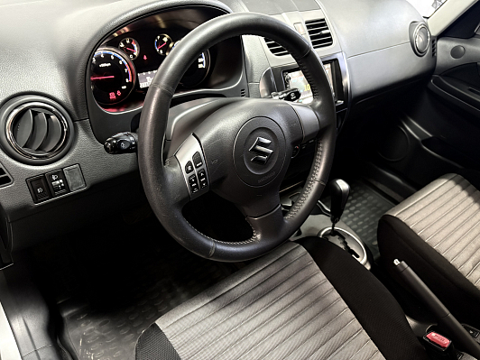 Suzuki SX4 GLX, 2010 года, пробег 233000 км