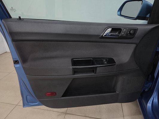 Volkswagen Polo Comfortline, 2008 года, пробег 142955 км