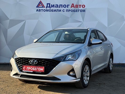 Hyundai Solaris Специальная Серия "10 лет" + Comfort, 2021 года, пробег 13000 км