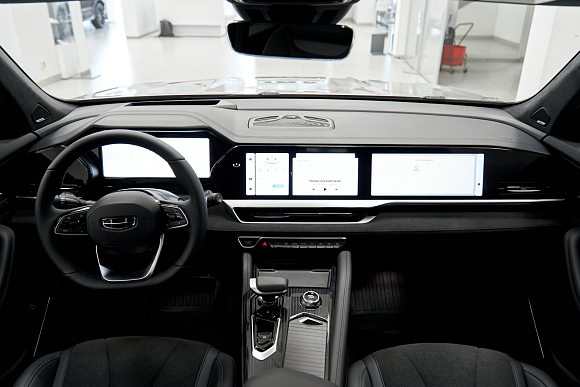 Geely Monjaro Exclusive, серый