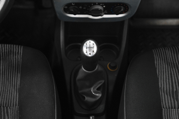 Renault Sandero Expression, 2010 года, пробег 170000 км