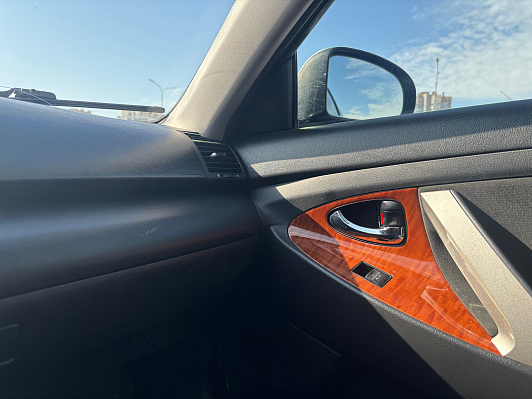 Toyota Camry, 2011 года, пробег 294420 км