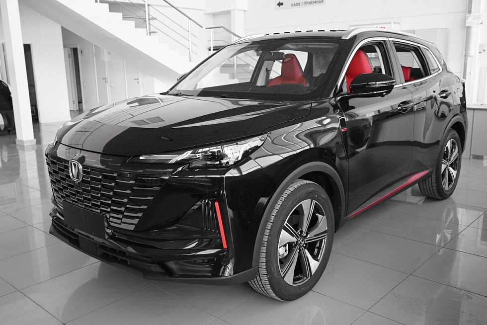 Changan CS55 Plus Luxe, черный