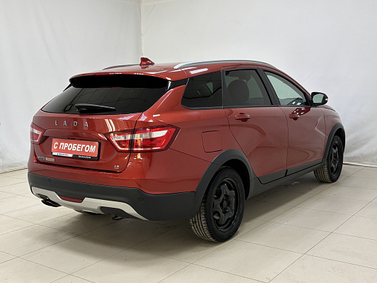 Lada (ВАЗ) Vesta Luxe Multimedia (2017-2019), 2018 года, пробег 152280 км
