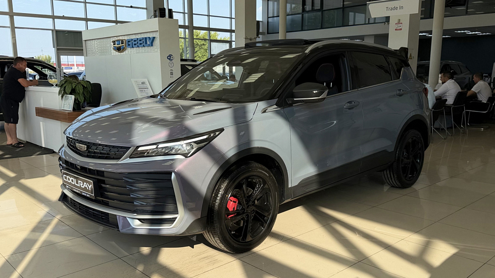 Geely Coolray Эксклюзив, фиолетовый